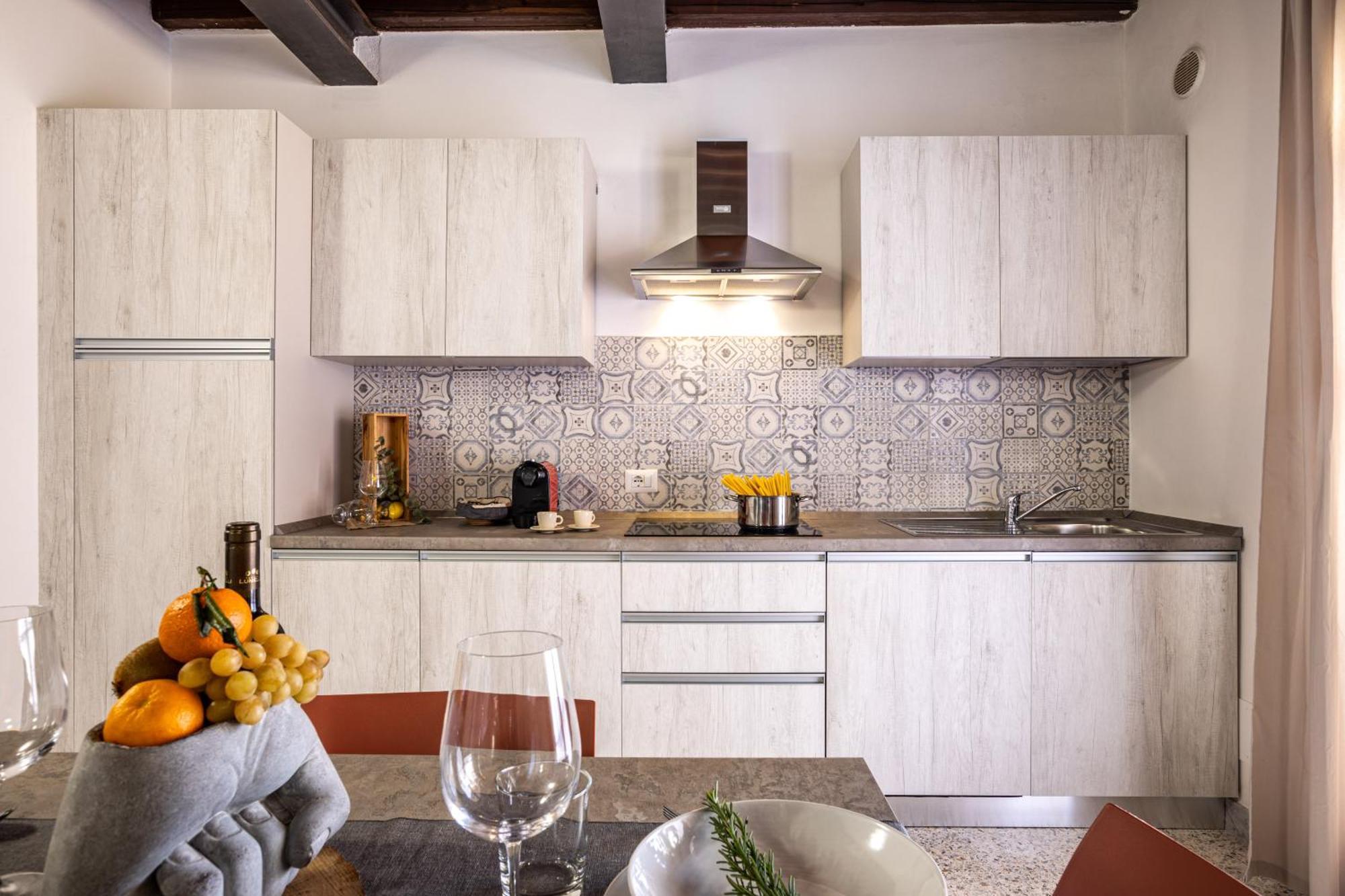 Ferienwohnung Le Residenze Chianni Zimmer foto